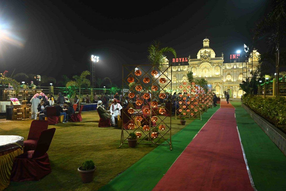 royal inn resort - Banquet Hall in Patna-min